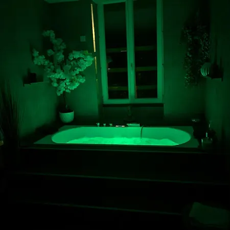 Le - Valmy - Hypercentre - Gare Sncf * 蒙吕松