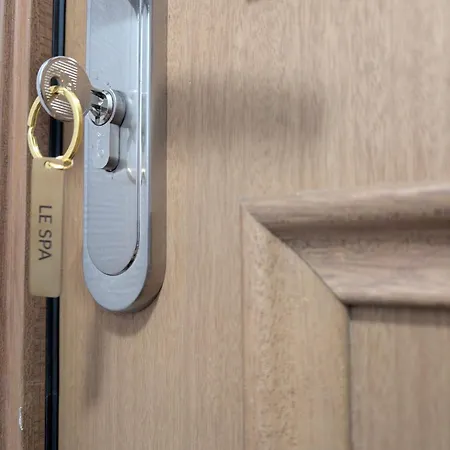 Le - Valmy - Hypercentre - Gare Sncf * 蒙吕松